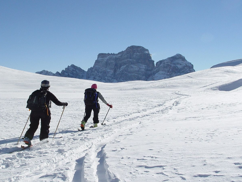 Picture of SKI MOUNTAINEERING